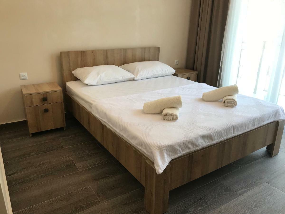 Hotel Charli 高尼奥 外观 照片