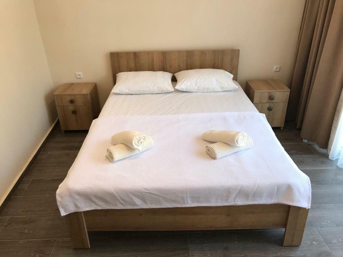 Hotel Charli 高尼奥 外观 照片